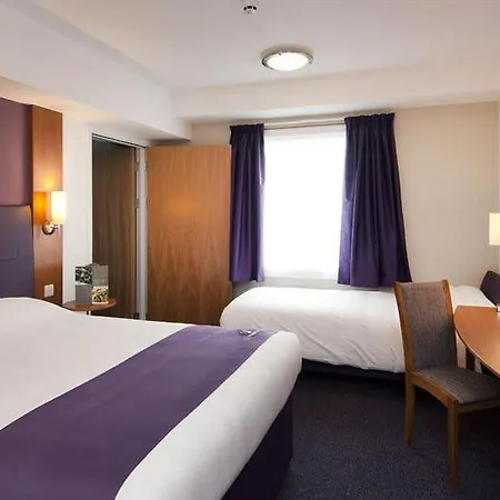 Premier South فندق هاروغايت